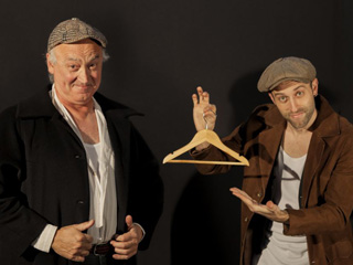 Imatge de fons
           difuminada