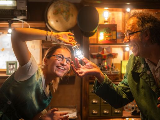 Imatge de fons
           difuminada