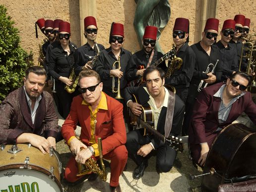 Imatge de fons
           difuminada