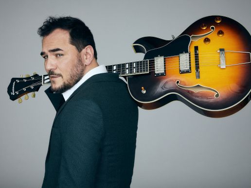 Imatge de fons
           difuminada