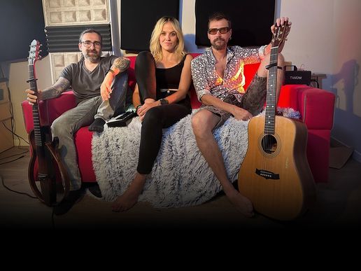 Imatge de fons
           difuminada