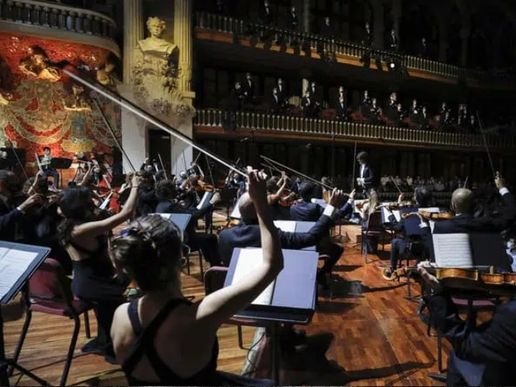 Bild zu La quarta de Mahler (versió per a orquestra de cambra d'Erwin Stein) in Teatre Principal de Sabadell.