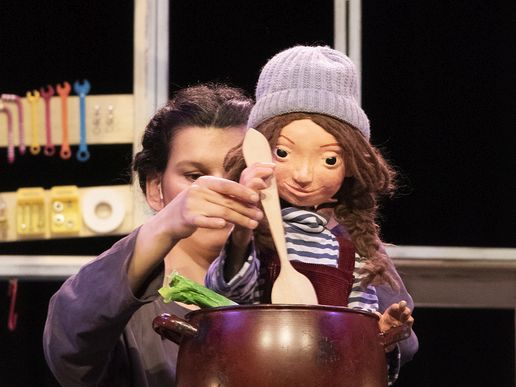 Imagen de Sopa de pedres en Teatre Margarida Xirgu de Montornès.