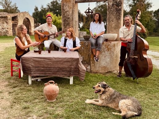 Sardanes cantades con Les Anxovetes
